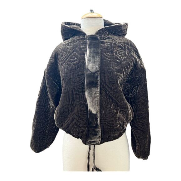 Silence + Noise | UO Velour Quilted Velvet Hooded Jacket | M/L - Picture 7 of 12